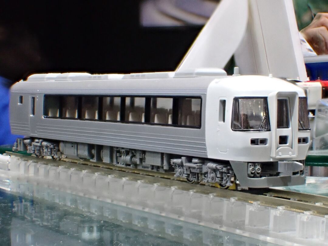 KATO キハ85系 4両増結セットB 品番：10-1888 | NGaugeJP - 横濱模型