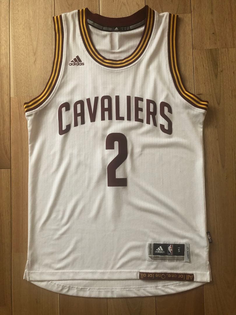 【未使用美品】アービング CAVS ユニフォーム　白 Lonzo Ball White Association Swingman Jersey | Cavs Center Court